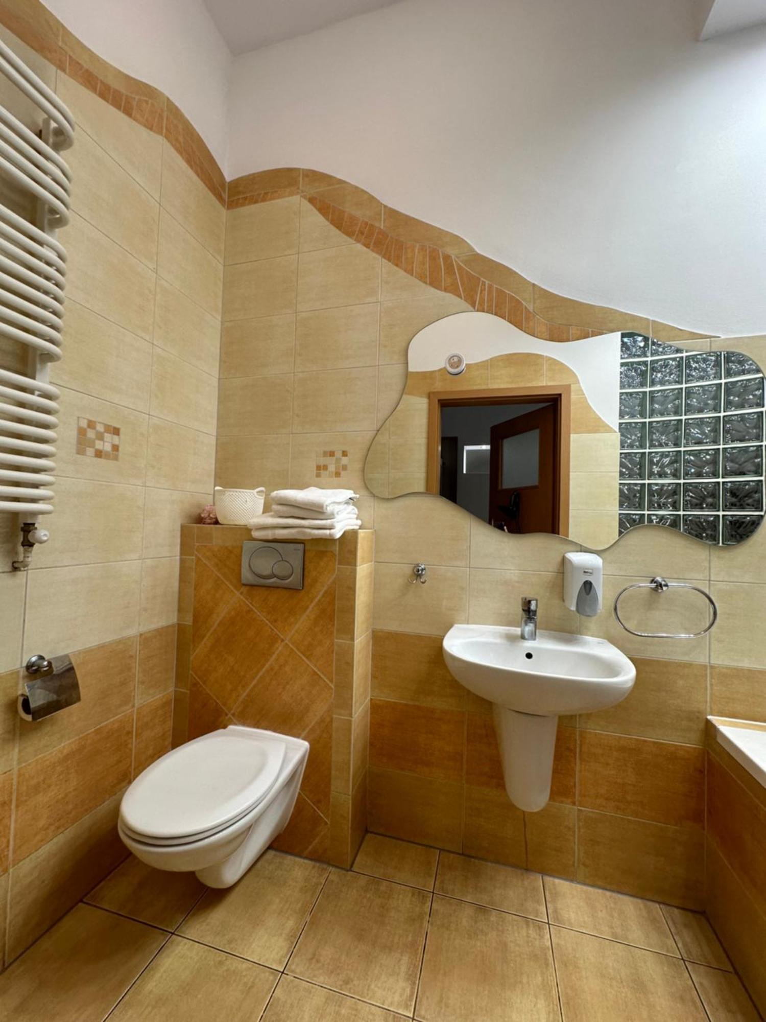 Motel Za Miedza Bralin Экстерьер фото
